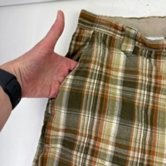 Men's  Columbia Plaid Shorts Size 32 Green Brown - Picture 2 of 9